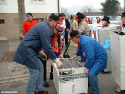2005-02-2-Fasendsumzug