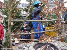 2009-02-Fasend