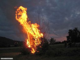 2009-06-Sonnwendfeuer